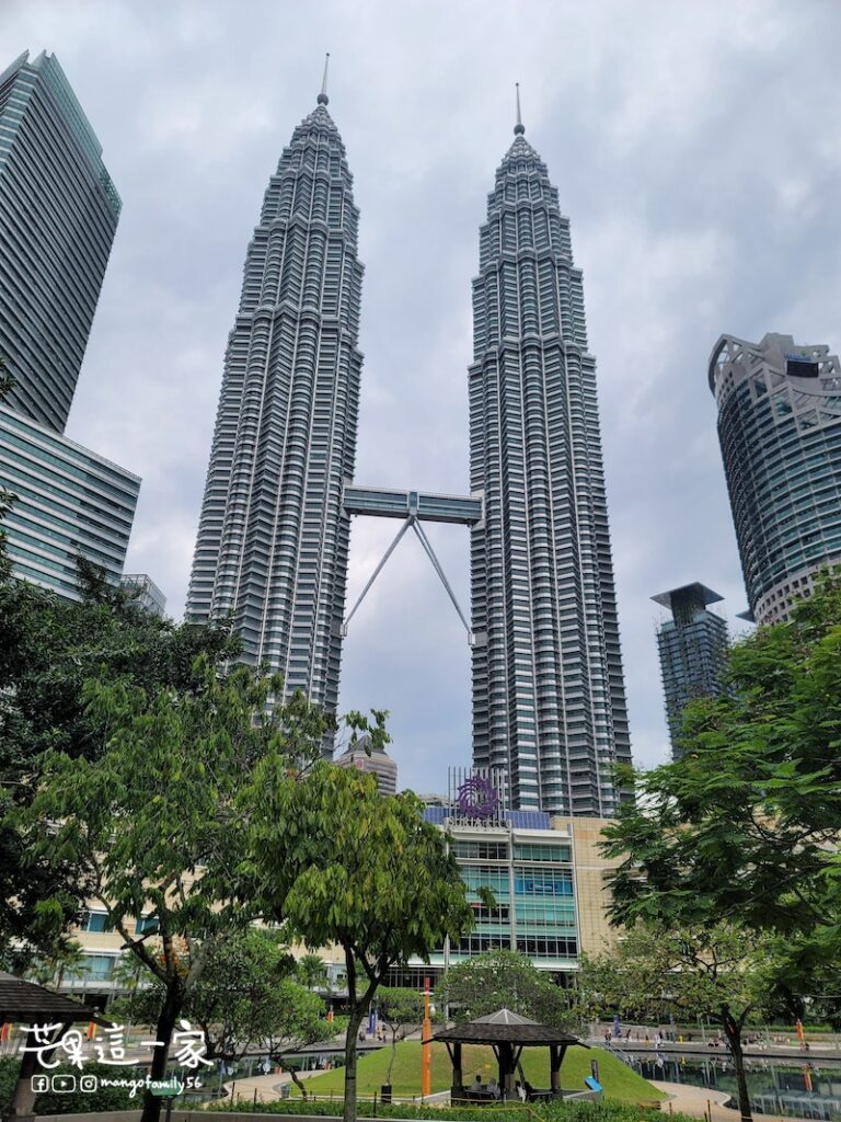 吉隆坡雙峰塔Petronas Twin Towers