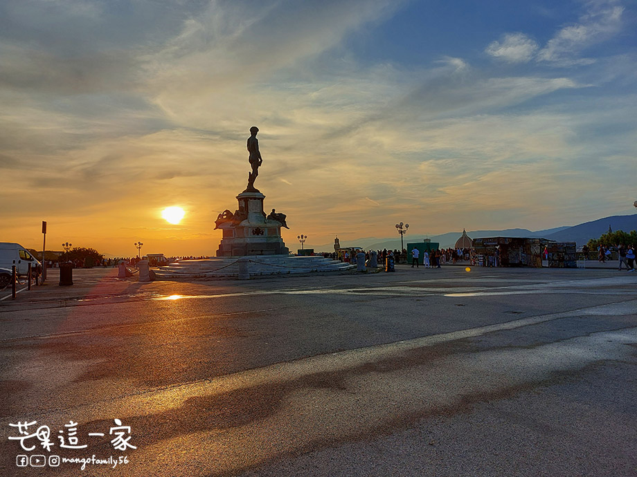 義大利自由行｜遠眺佛羅倫斯夕陽美景．米開朗基羅廣場回市區交通！